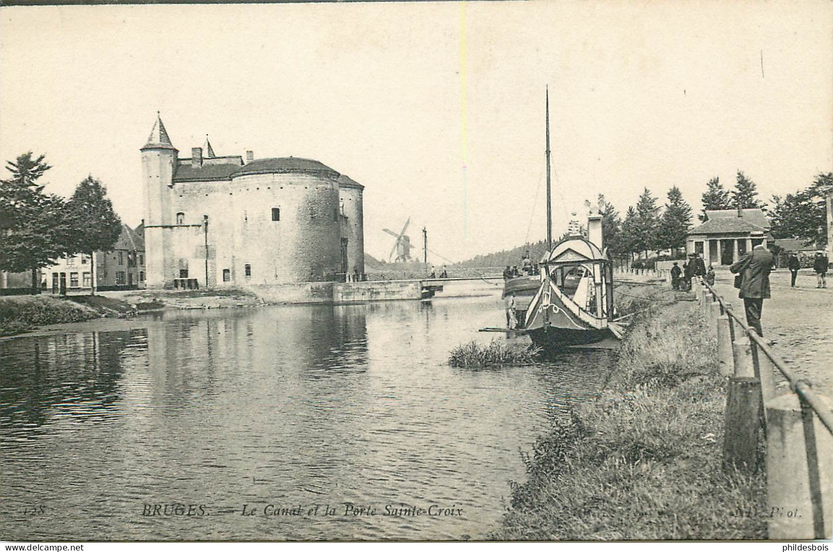 BELGIQUE  BRUGGE / BRUGES  Le Canal Et La Porte Sainte Croix (péniche) - Brugge