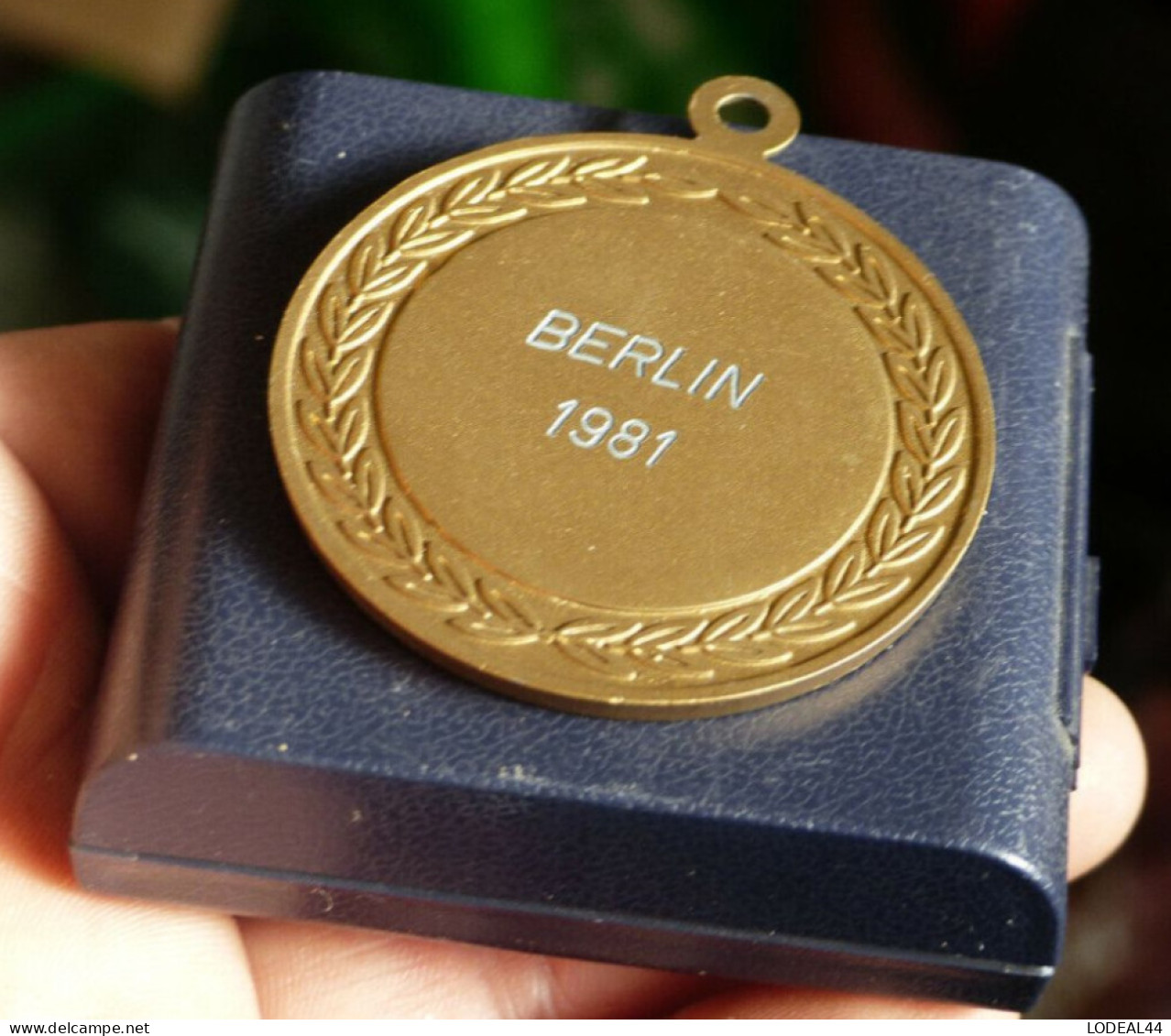 Médaille Sport Tennis Berlin 1981 - Otros & Sin Clasificación