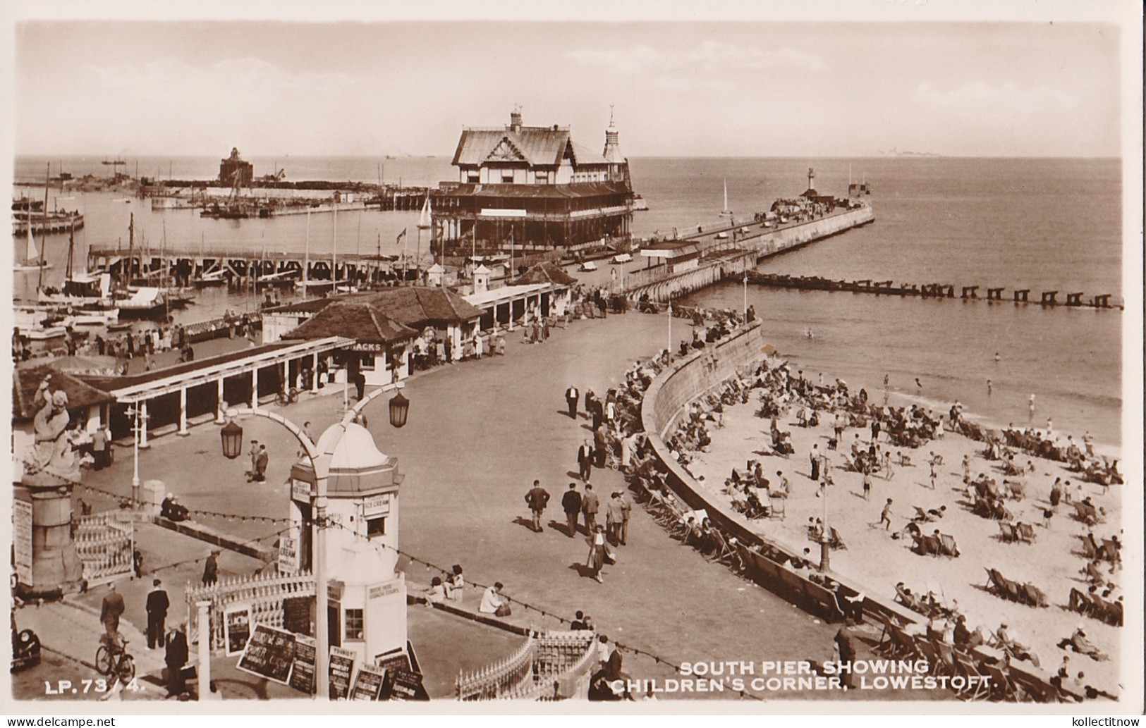 SOUTH PIER SHOWING CHILDREN’s CORNER - LOWESTOFT - Lowestoft