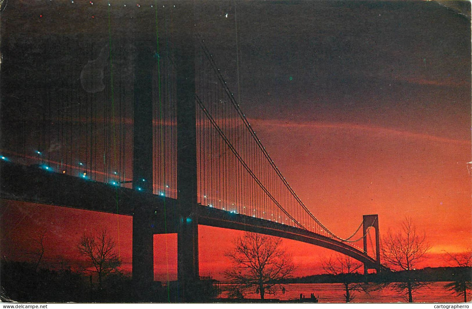 USA New York Verrazano-Narrows Bridge Nocturnal View - Bruggen En Tunnels