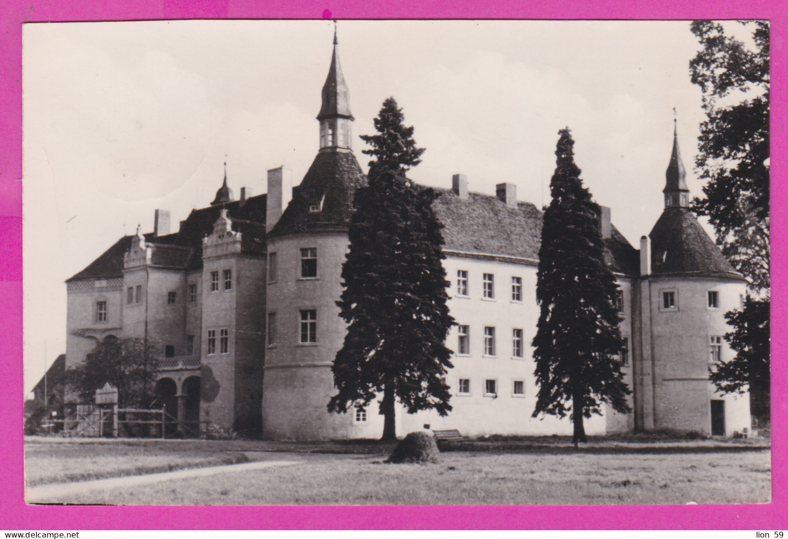 292861 / Germany DDR Drehna / NL. , Ehem Schloss Forstschule PC USED Luckau Łuków  1964 - 10 Pf. Walter Ulbricht  - Luckau