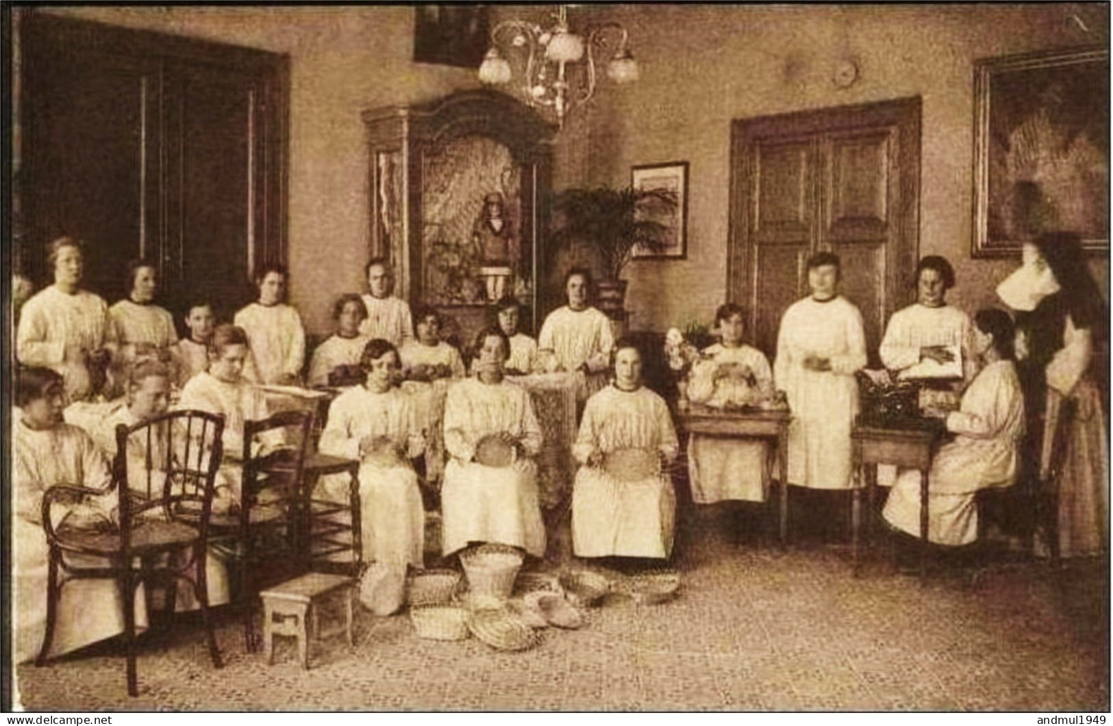 BRUXELLES - Institut Royal Des Sourdes, Muettes Et Aveugles, Rempart Des Moines - Les élèves Aveugles Dans Leur Atelier - Enseignement, Ecoles Et Universités