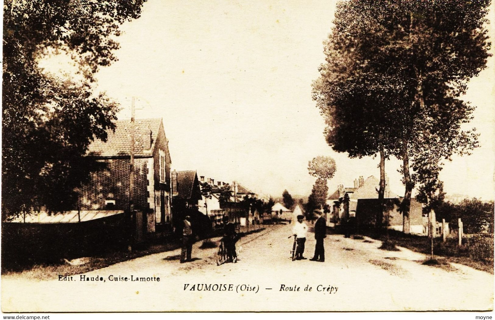 8176 -  Oise -   VAUMOISE  :  Route De CREPY  Animée    -  Circulée En 1912 - Vaumoise