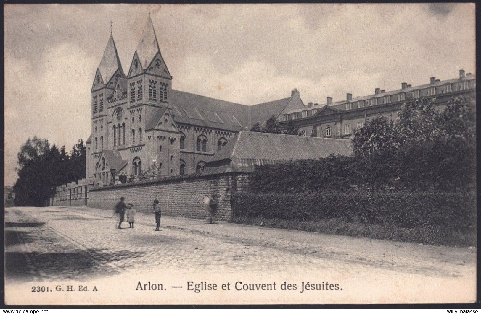 +++ CPA - ARLON - Eglise Et Couvent Des Jésuites // - Arlon