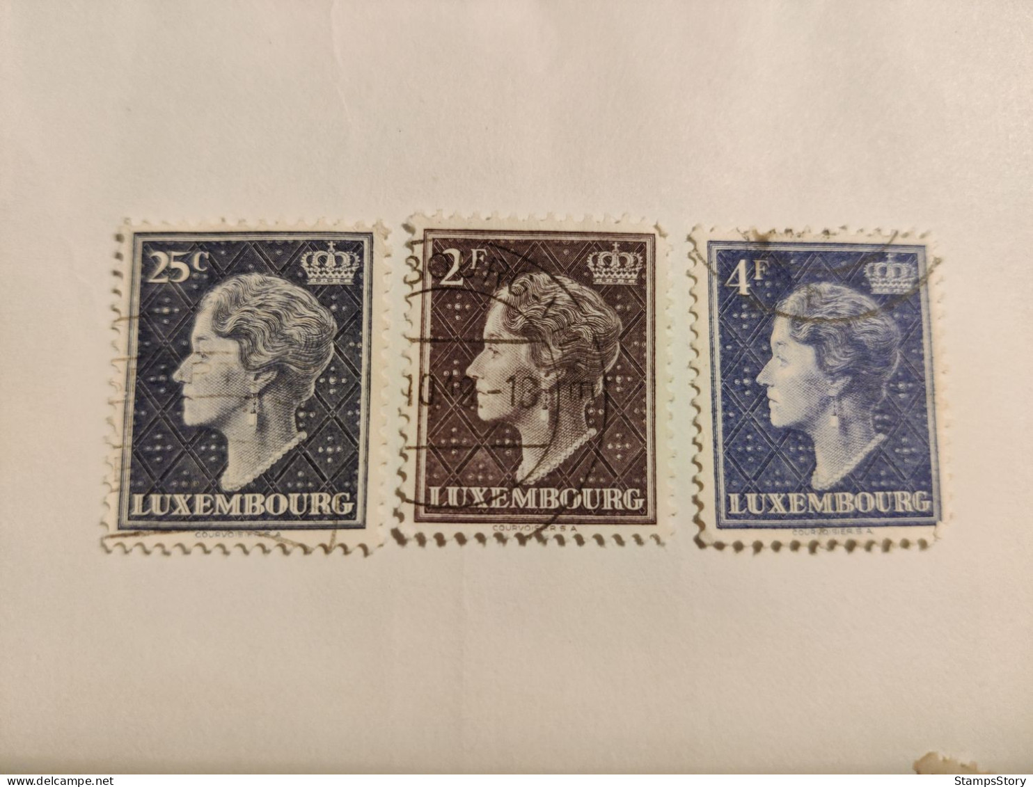 Lot Timbres Luxembourg Grande Duchesse Charlotte - 1948-58 Charlotte Linksprofil