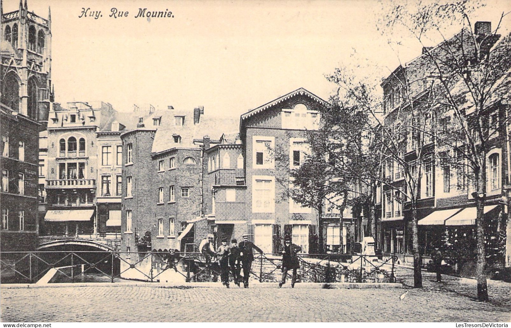 BELGIQUE - Huy - Rue Mounie - Animé  - Carte Postale Ancienne - Hoei