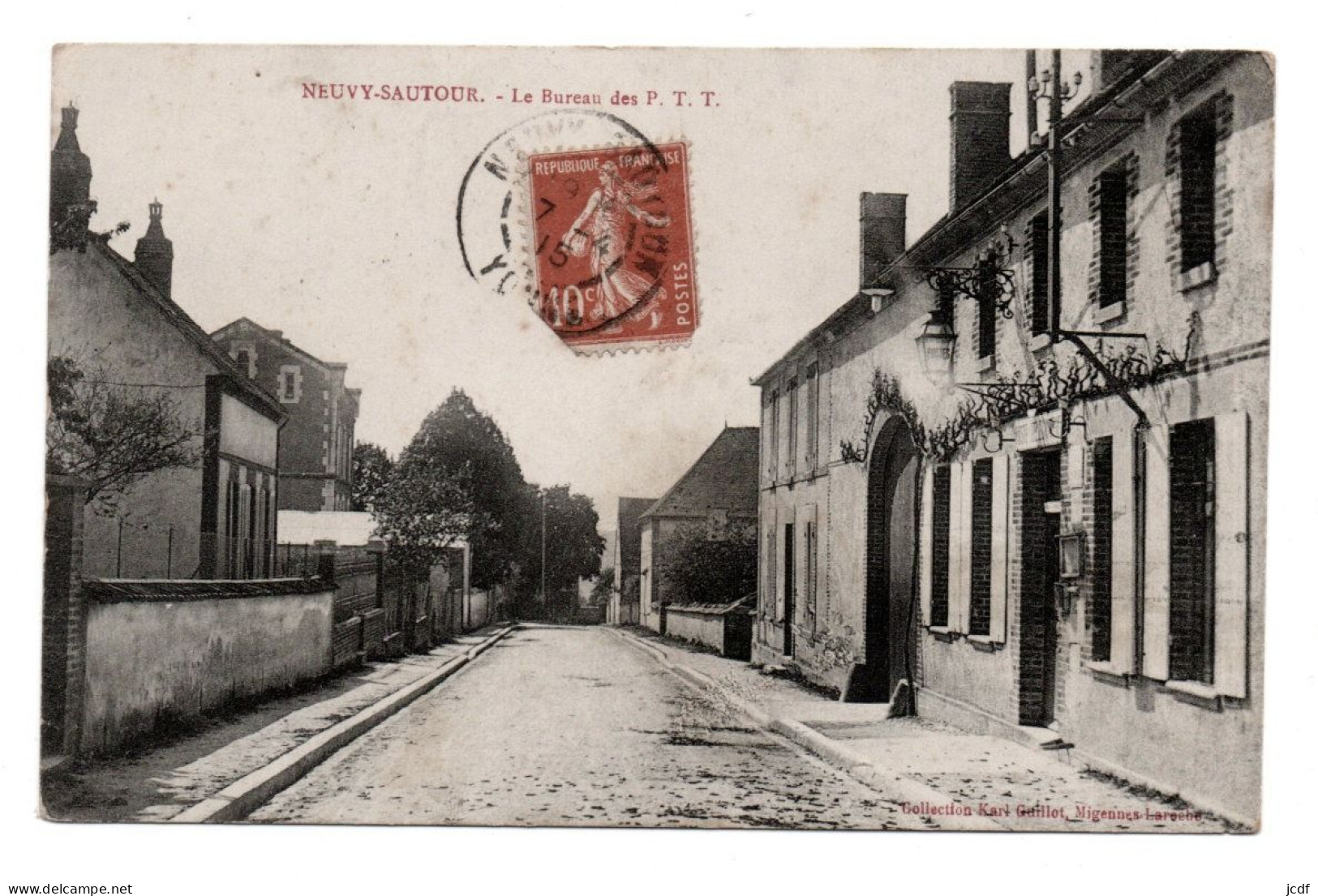 89 NEUVY SAUTOUR Le Bureau Des P.T.T. 1915 Coll Karl Guillot - Jolie Treille - Lampadaire POSTES - Neuvy Sautour