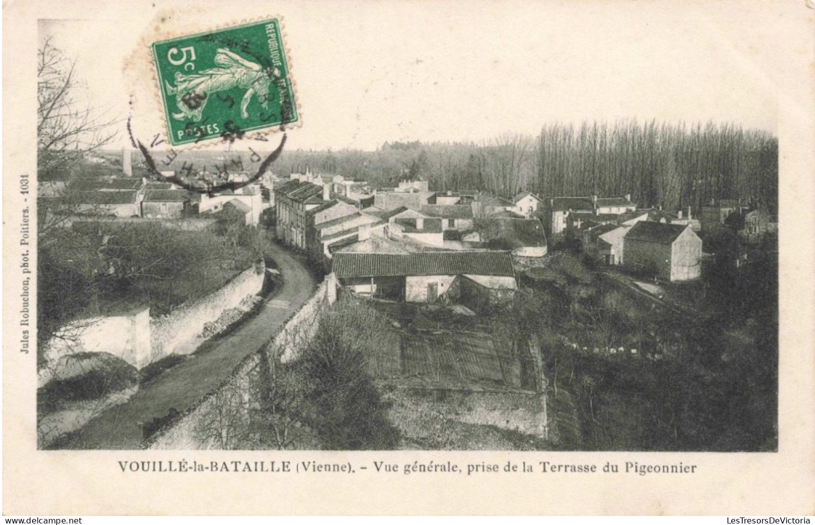 FRANCE - Vouillè La Bataille - Vue Générale Prise De La Terrasse Du Pigeonnier - Carte Postale Ancienne - Vouille