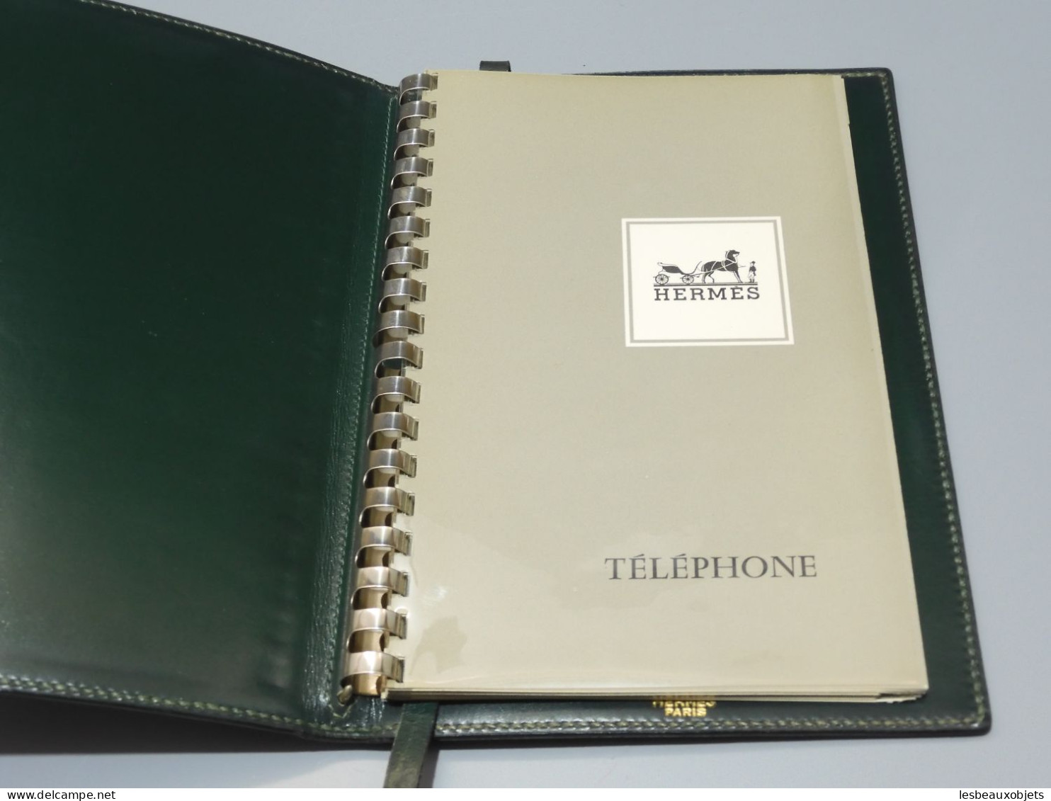 -PORTE REPERTOIRE CUIR VERT & CARNET TELEPHONE HERMES PARIS déco BUREAU   E