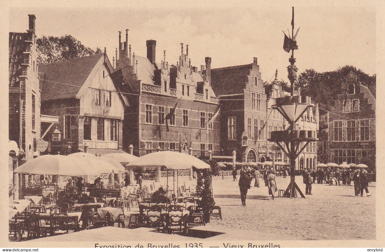 Exposition De Bruxelles 1935 Place Des Bailles Vue Sur L'hotel De Rubempré - Fêtes, événements