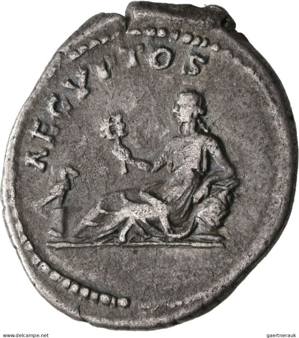 Hadrian (117 - 138): AR-Denar, 2,9 G, HADRIANVS AVG COS III P P / AEYPTOS; Kampm - The Anthonines (96 AD To 192 AD)