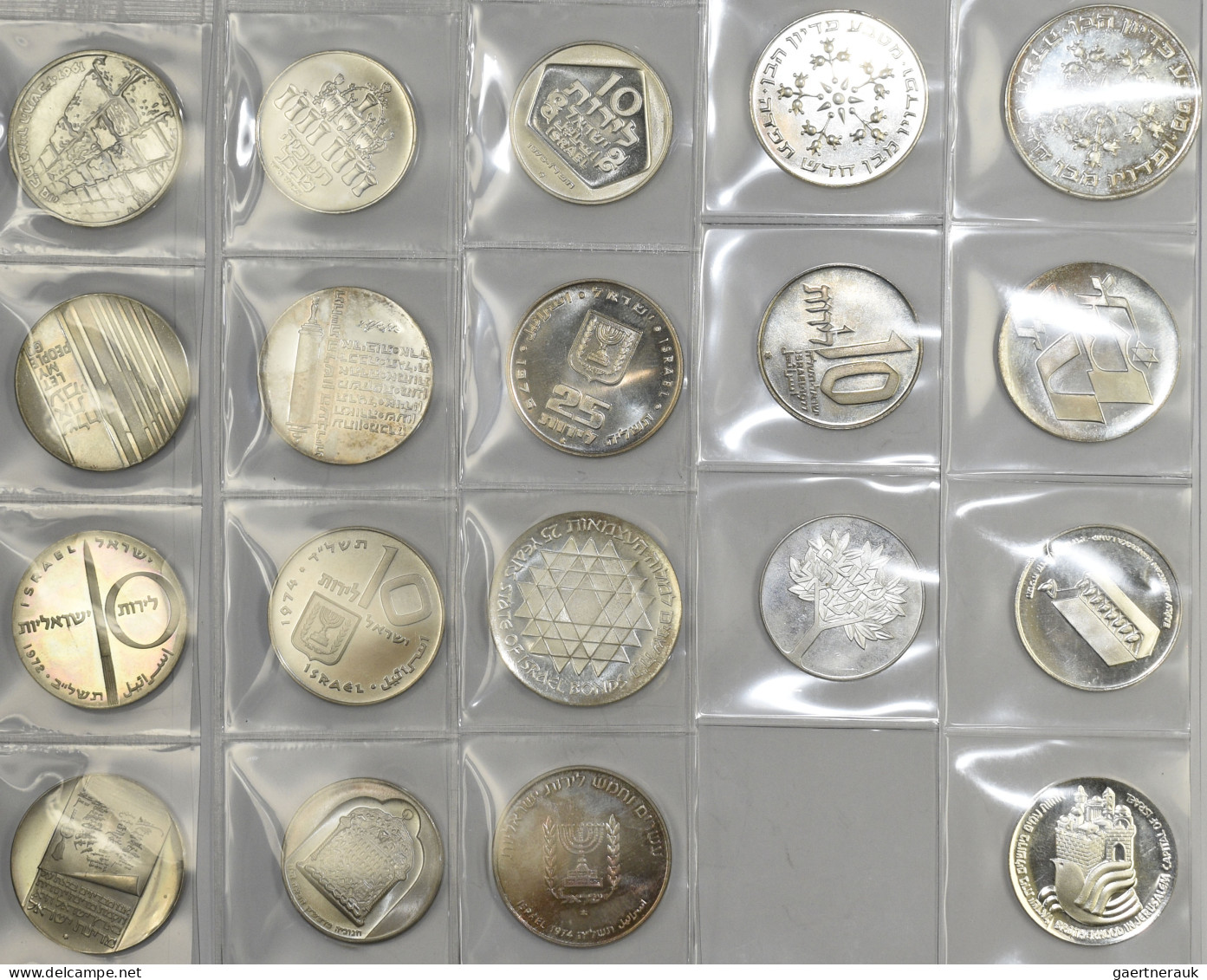 Israel: Lot 19 Gedenkmünzen 10 - 25 Lirot Der 70er Jahre. - Israël