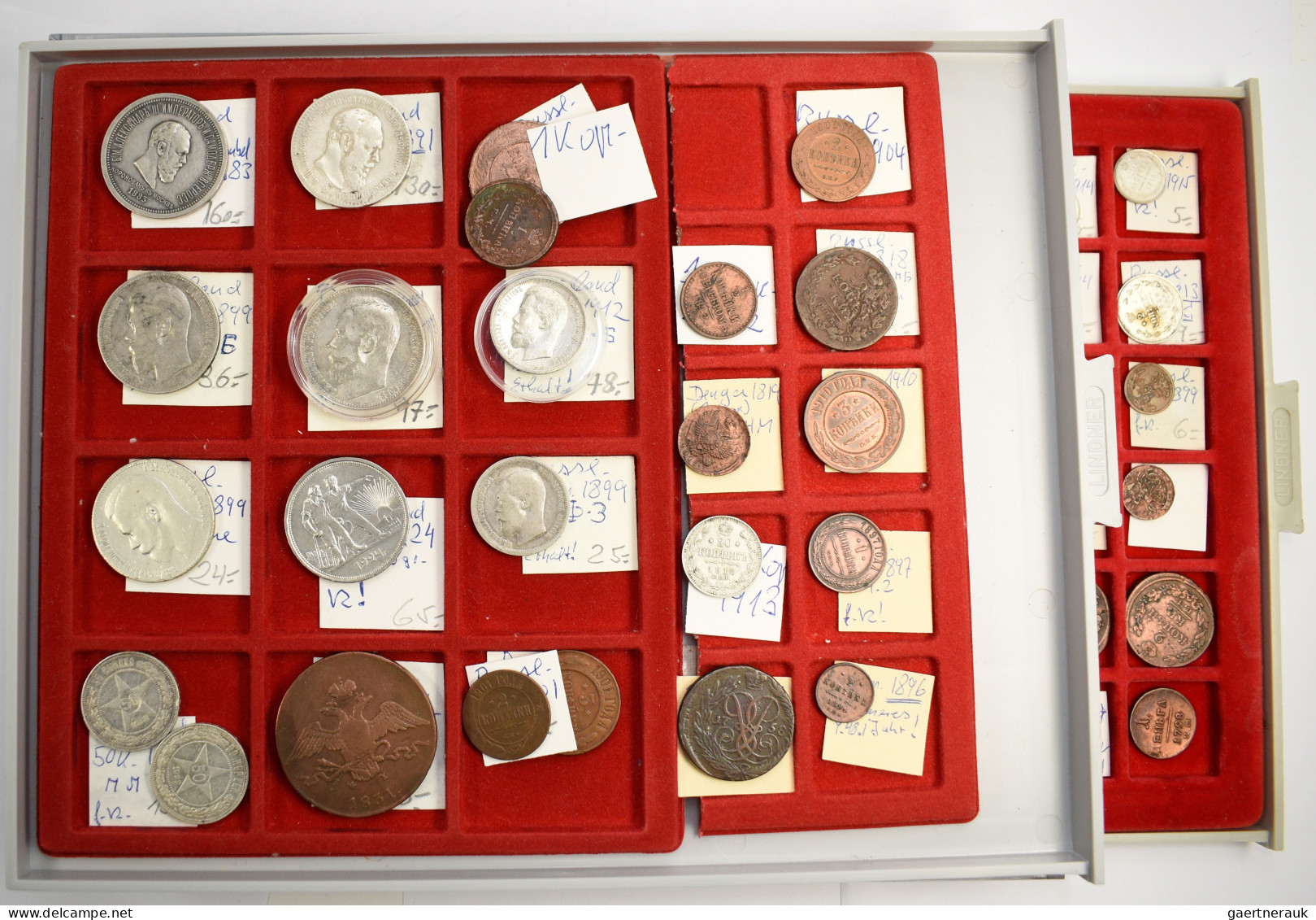Russland: Auf Zwei Lindnerboxen Verteilte Sammlung Mit 73 Münzen Des Zarenreiche - Russland