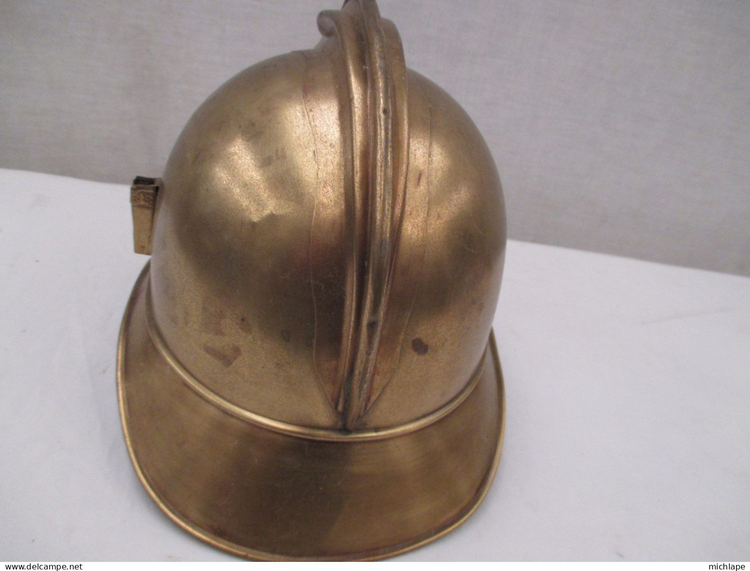 beau casque de pompier de St Houlph (10 aube ) aucune bosses superbe état