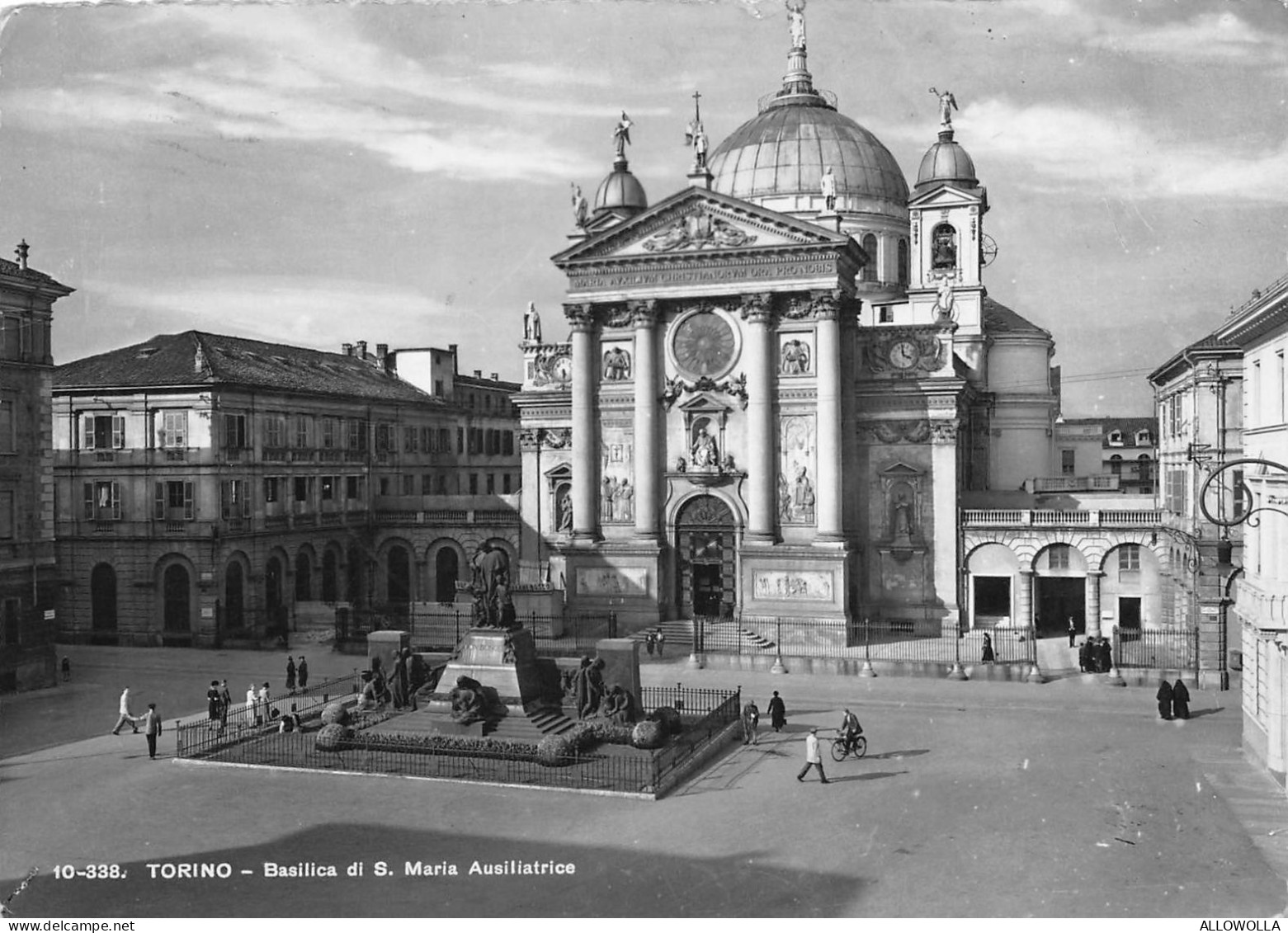 22454 " TORINO-BASILICA DI S. MARIA AUSILIATRICE " ANIMATA-VERA FOTO-CART. POST. SPED.1955 - Kerken