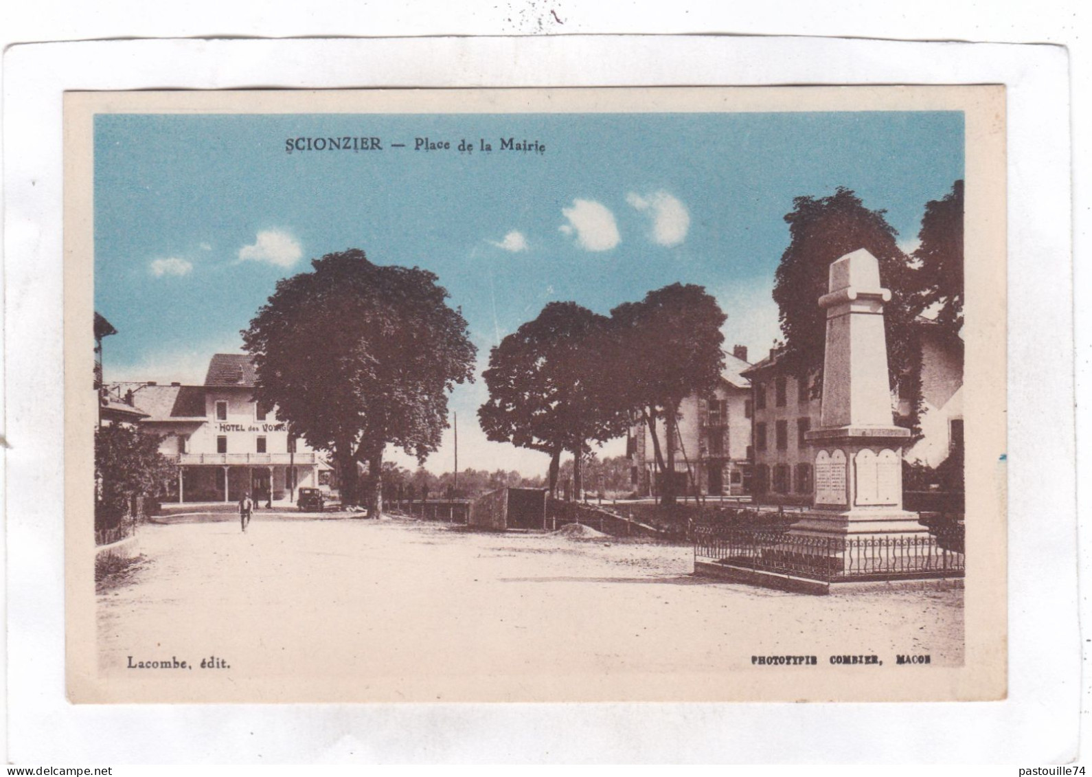 CPA :  14 X 9  -  SCIONZIER  -  Place De La Mairie - Scionzier