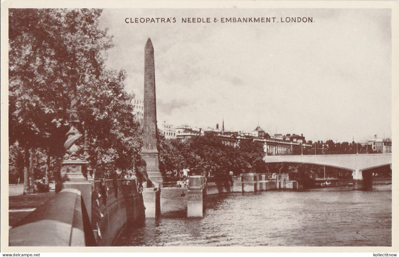 CLEOPATRAS NEEDLE & EMBANKMENT - LONDON - River Thames