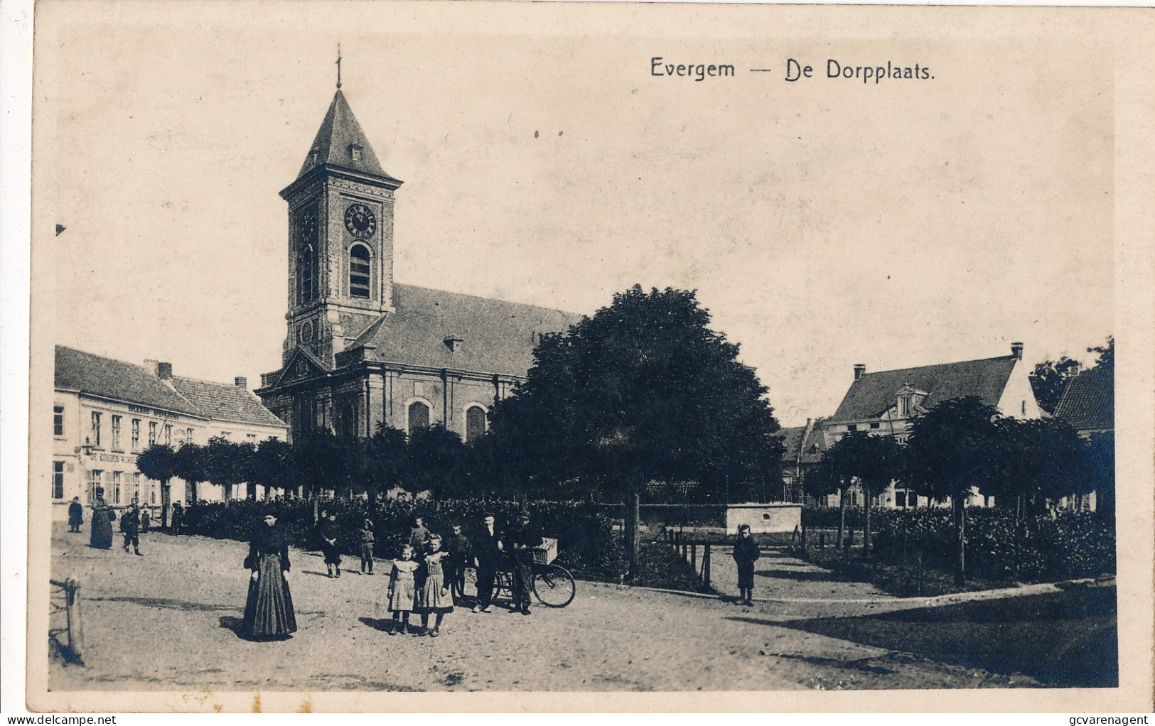 EVERGEM  DE  DORPPLAATS    2 SCANS - Evergem