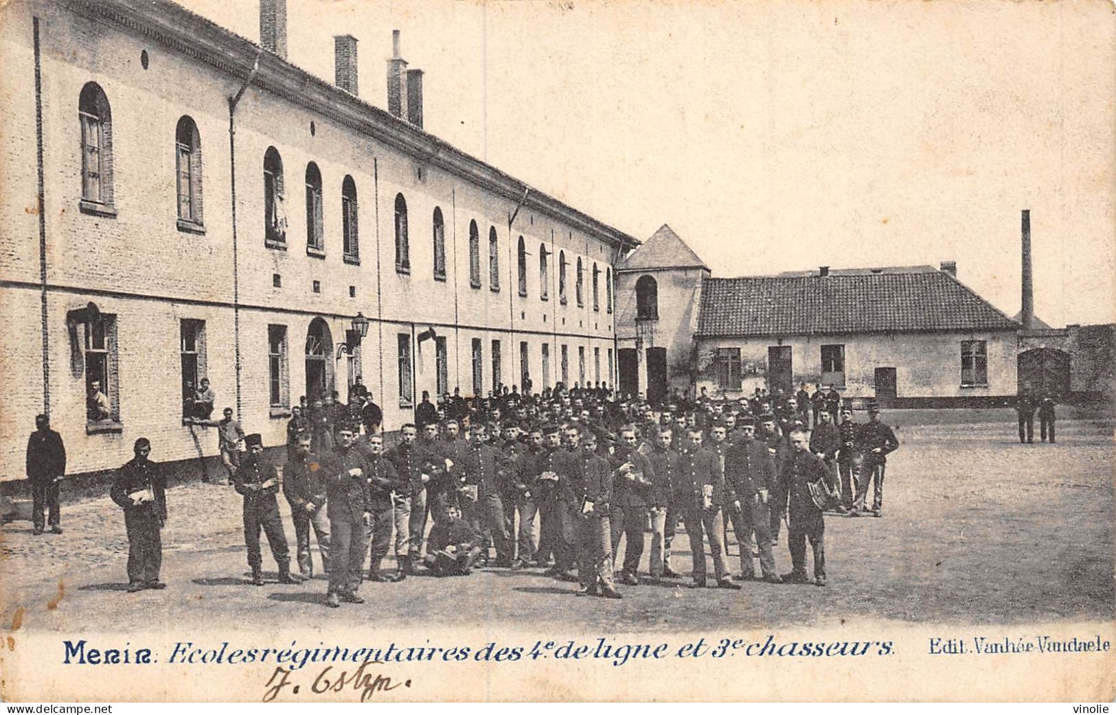 23-P-TBR-4557 : MENIN. ECOLES REGIMENTAIRES DS 4° DE LIGNE ET 3° CHASSEURS - Menen