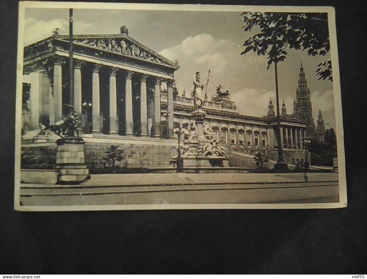 PK Wien  Parlament - Ringstrasse