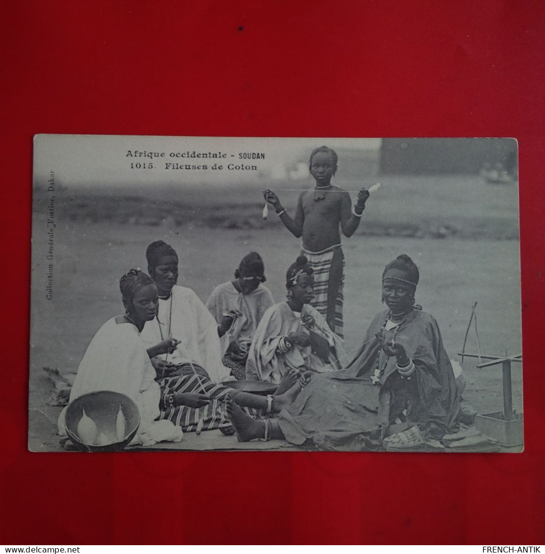 SOUDAN FILEUSES DE COTON - Sudan