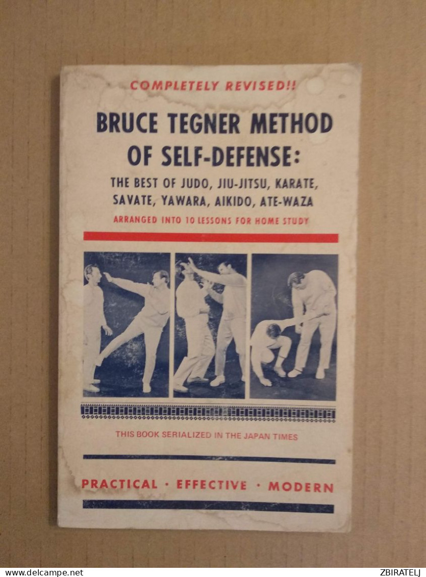 BRUCE TEGNER METHOD OF SELF-DEFENSE Paperback - 1950-Heden