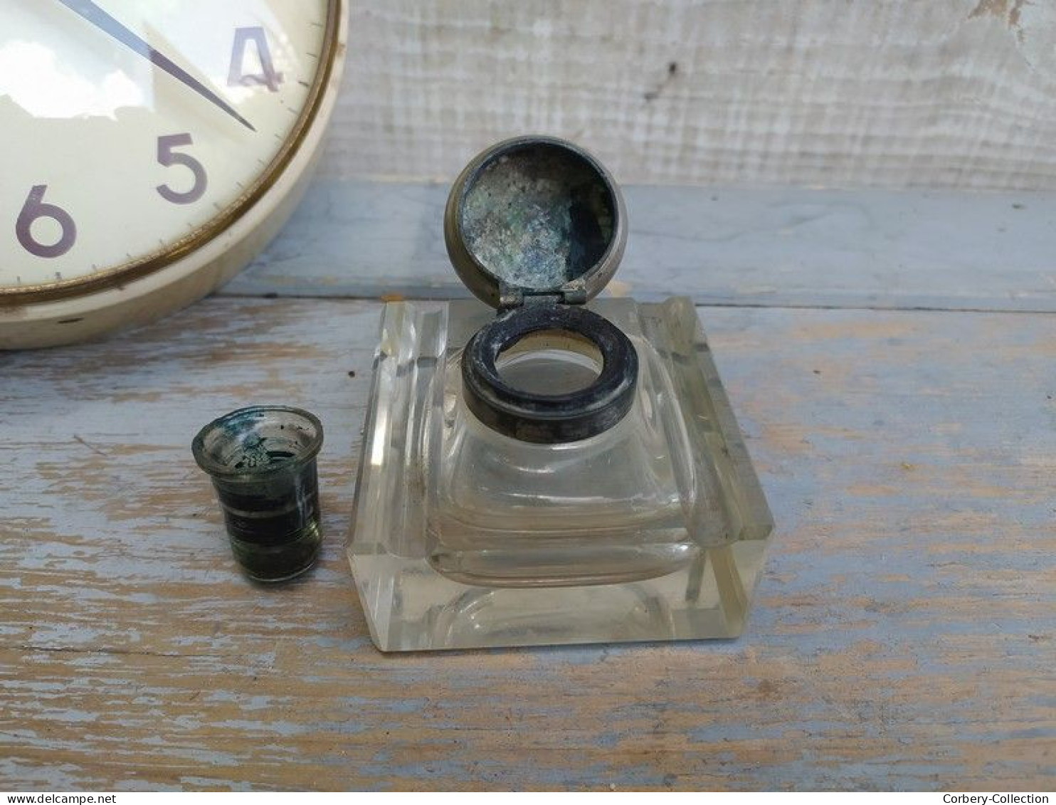 Ancien Encrier à Godet Verre Ou Cristal Taillé - Tintenfässer