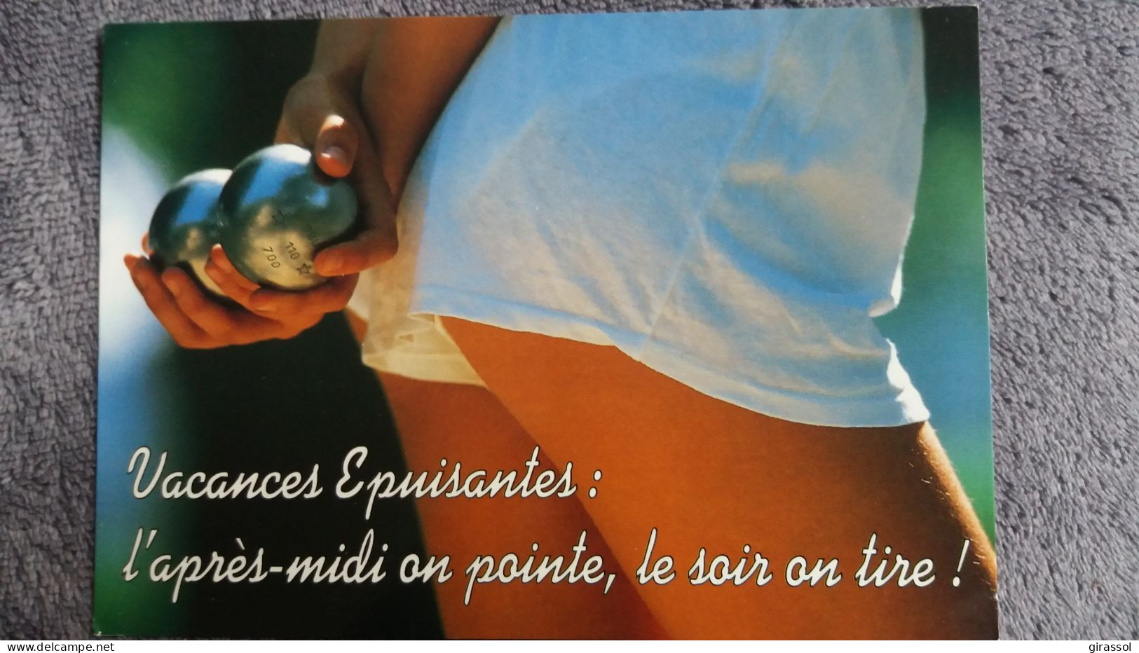 CPM VACANCES EPUISANTES L A P M ON POINTE LE SOIR ON TIRE PARTIE DE PETANQUE  FEMME SEXY BOULES - Pétanque