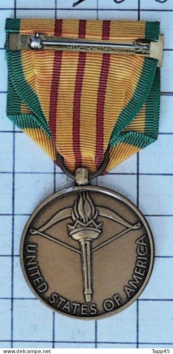 Médailles  > Dispersion d'une collection vendu au prix achetée >Vietnam Service Medal > Réf:Cl USA P 7/ 4