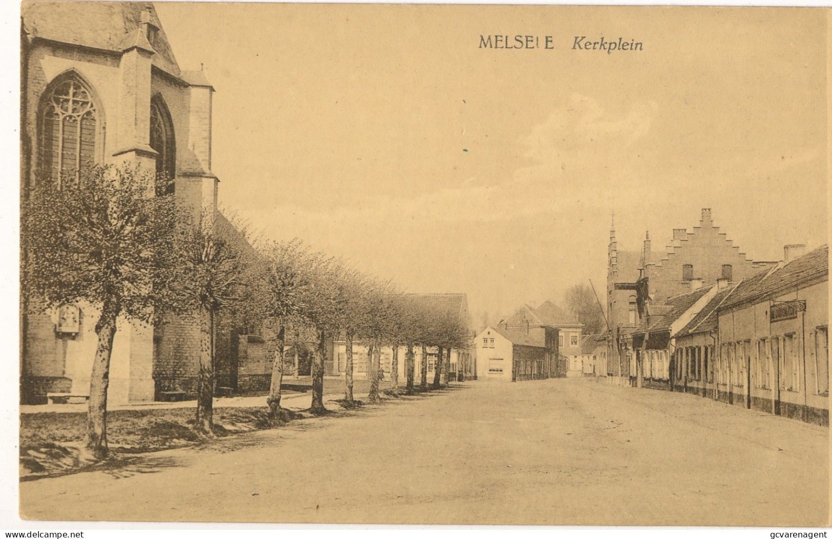 MELSELE   KERKPLEIN        2 SCANS - Beveren-Waas