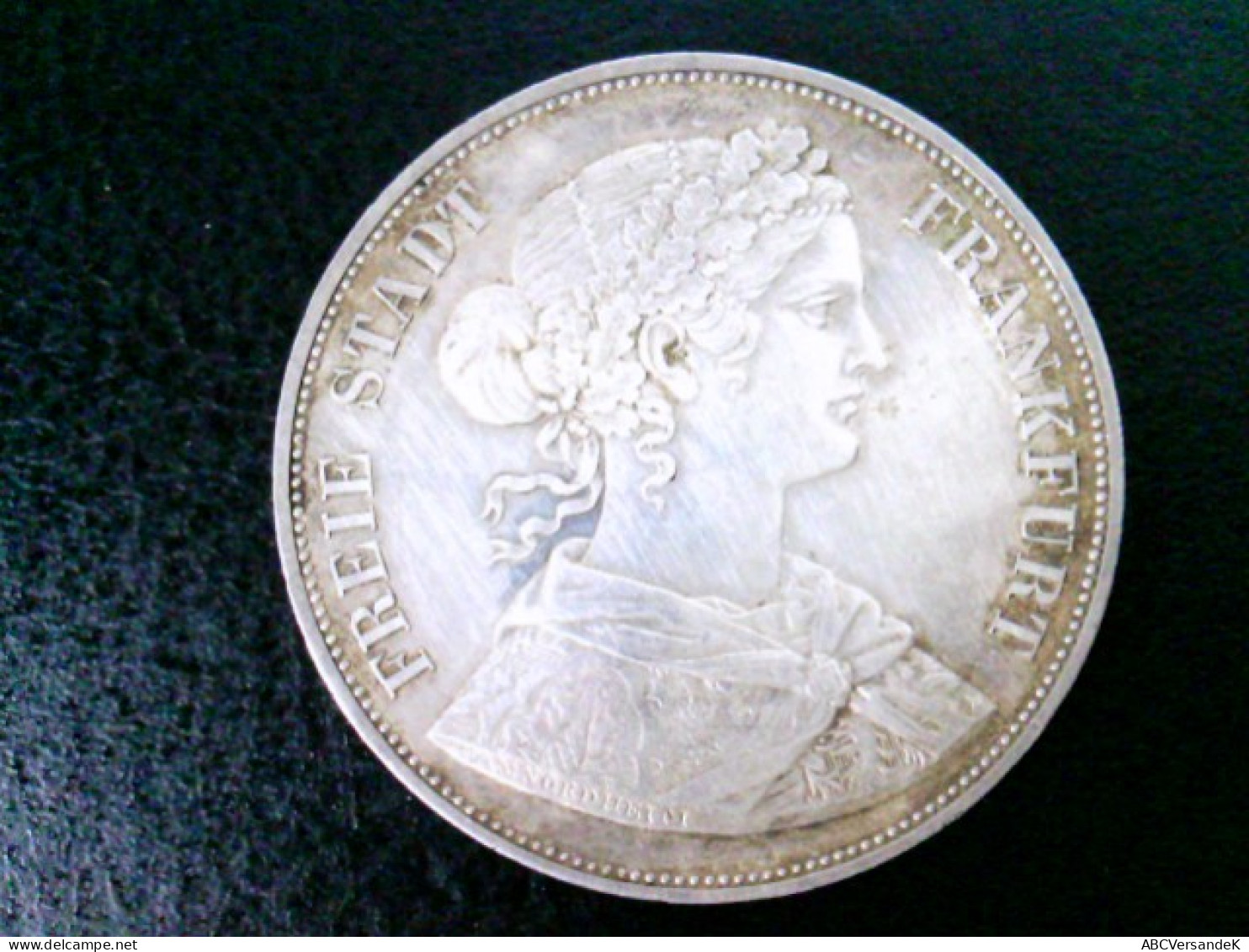 Doppeltaler: Freie Stadt Frankfurt. Zwei Vereintaler 1861, XV Ein Pfund  Fein - Numismatik