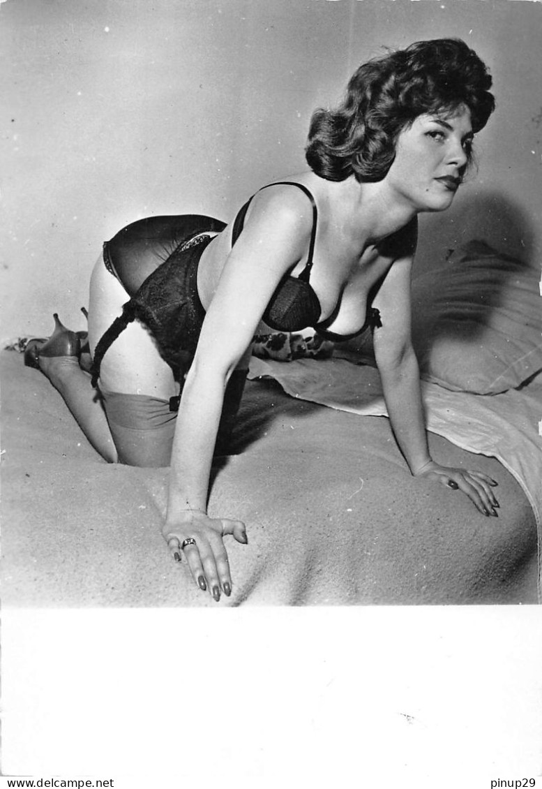 FEMME SEXY - Pin-Ups