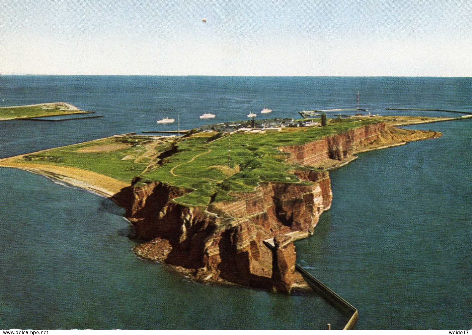 04979 - HELGOLAND - Blick Von Norden Auf Das Oberland Und Die Lange Anna (1) - Helgoland