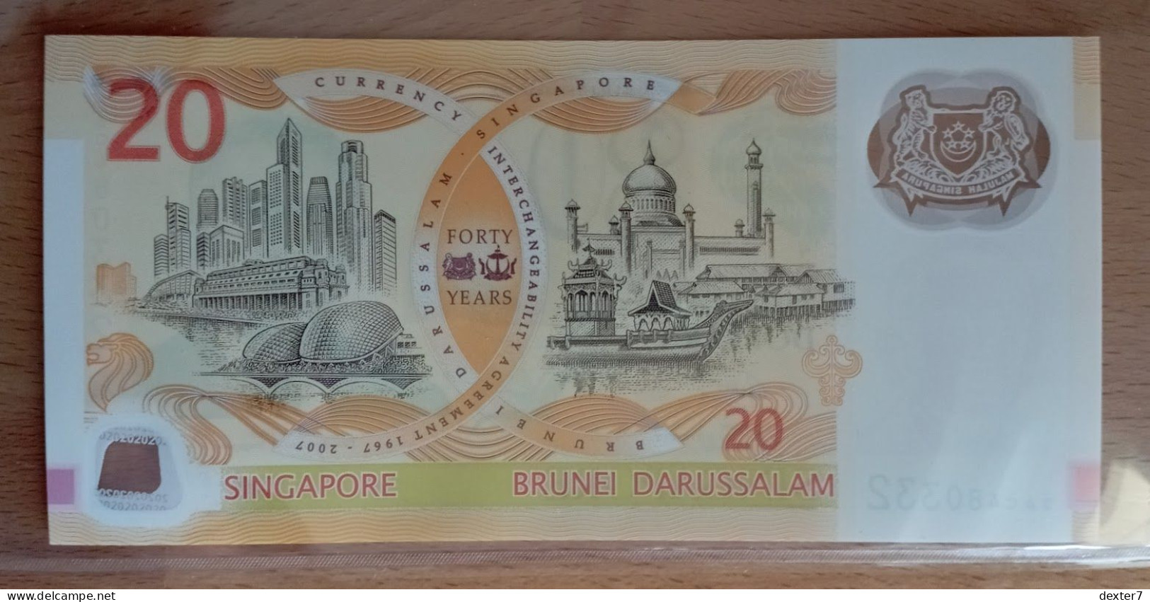 Singapore 20 Dollars 2007 UNC Polymer COMM 40th - Singapore