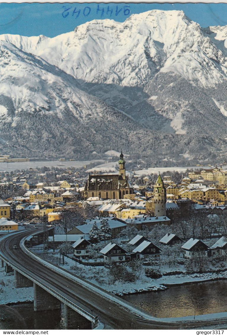 D5092) HALL In TIROL Gegen Bettelwurf - Verschneite Häuser Entlang Der Straßenbrücke  - ältere  AK - Hall In Tirol