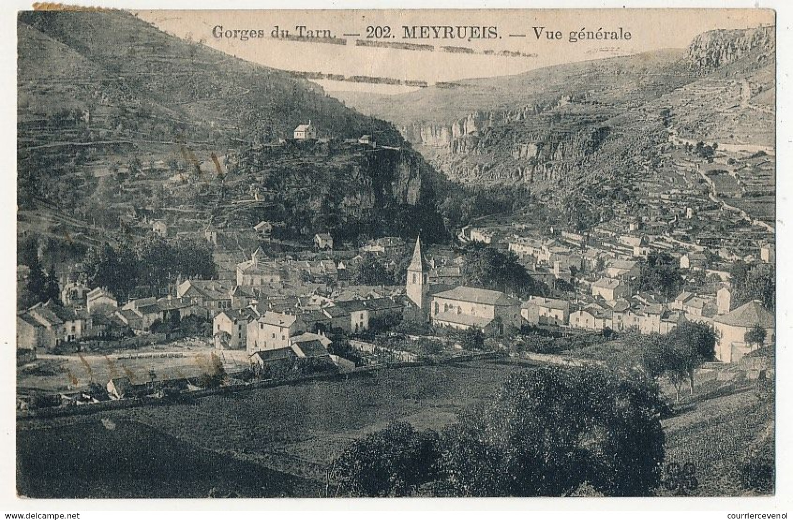 CPA - MEYRUEIS (Lozère) - Vue Générale - Meyrueis