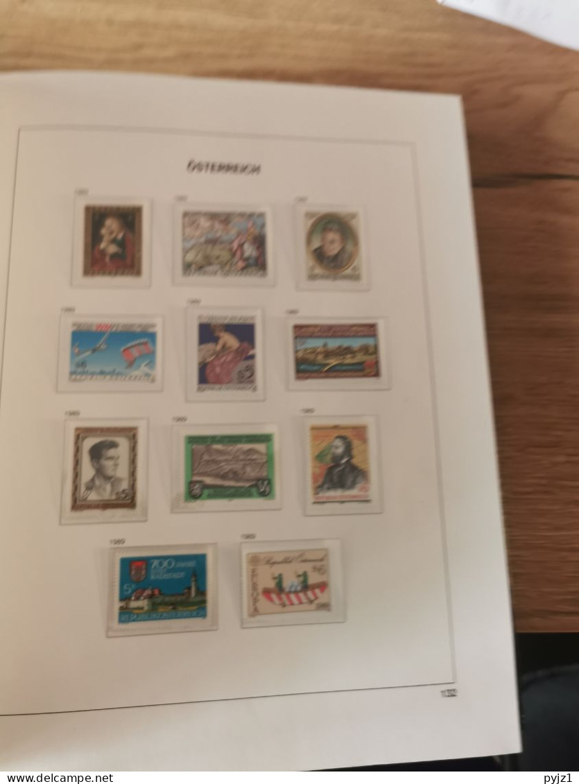 Austria 1989-2005 MNH In DAVO Album And Leuchtturm Pages - Collections (en Albums)