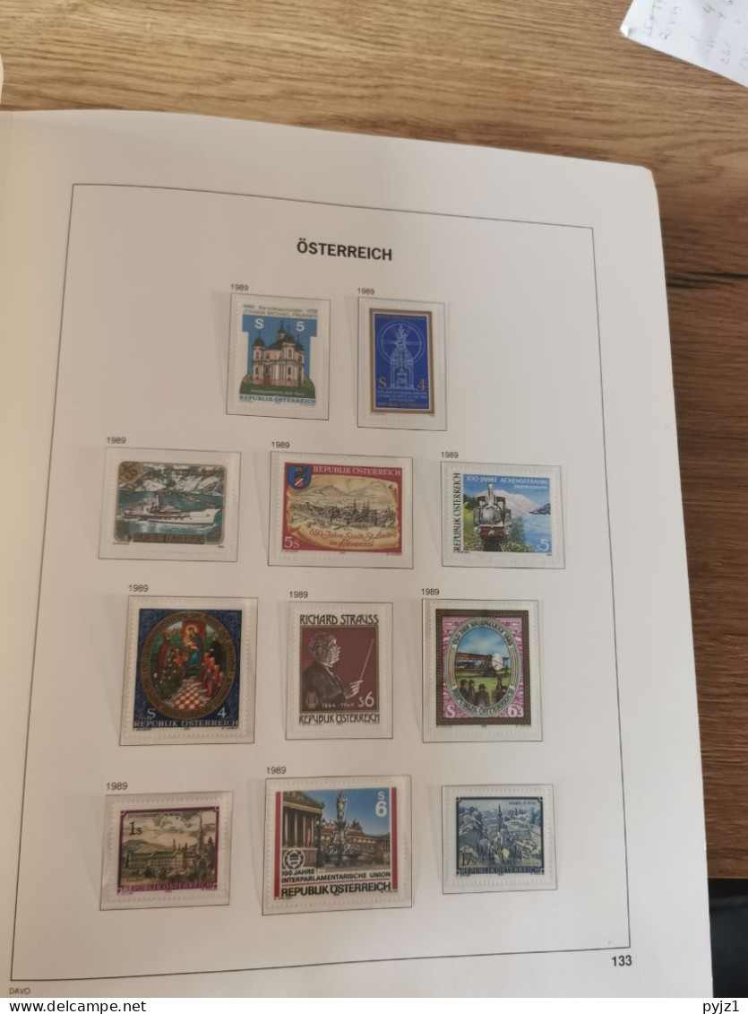 Austria 1989-2005 MNH In DAVO Album And Leuchtturm Pages - Collections (en Albums)