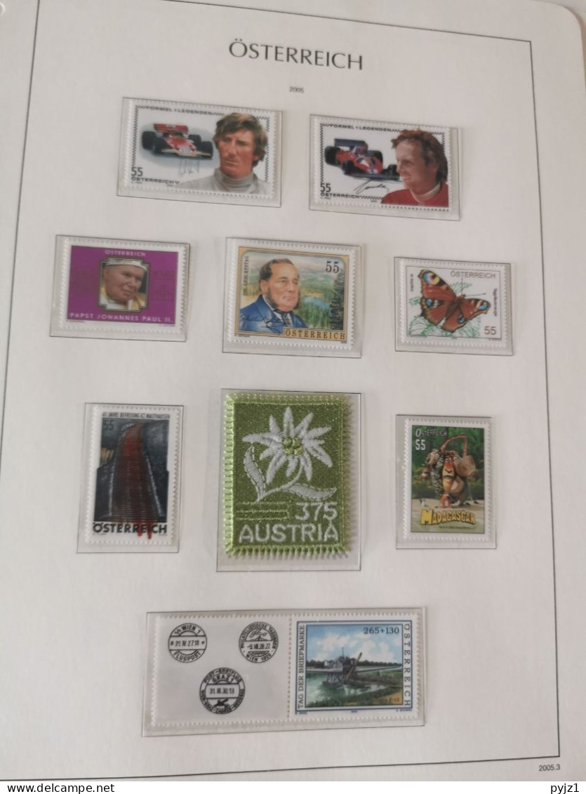 Austria 1989-2005 MNH in DAVO album and Leuchtturm pages