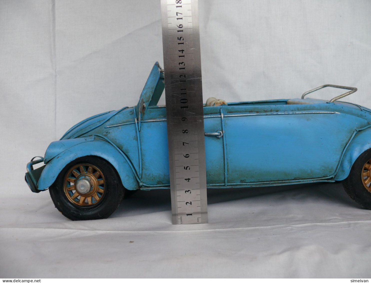 Beautiful Vintage Metal Car Volkswagen Beetle Cabrio Sheet Metal 36cm #1772