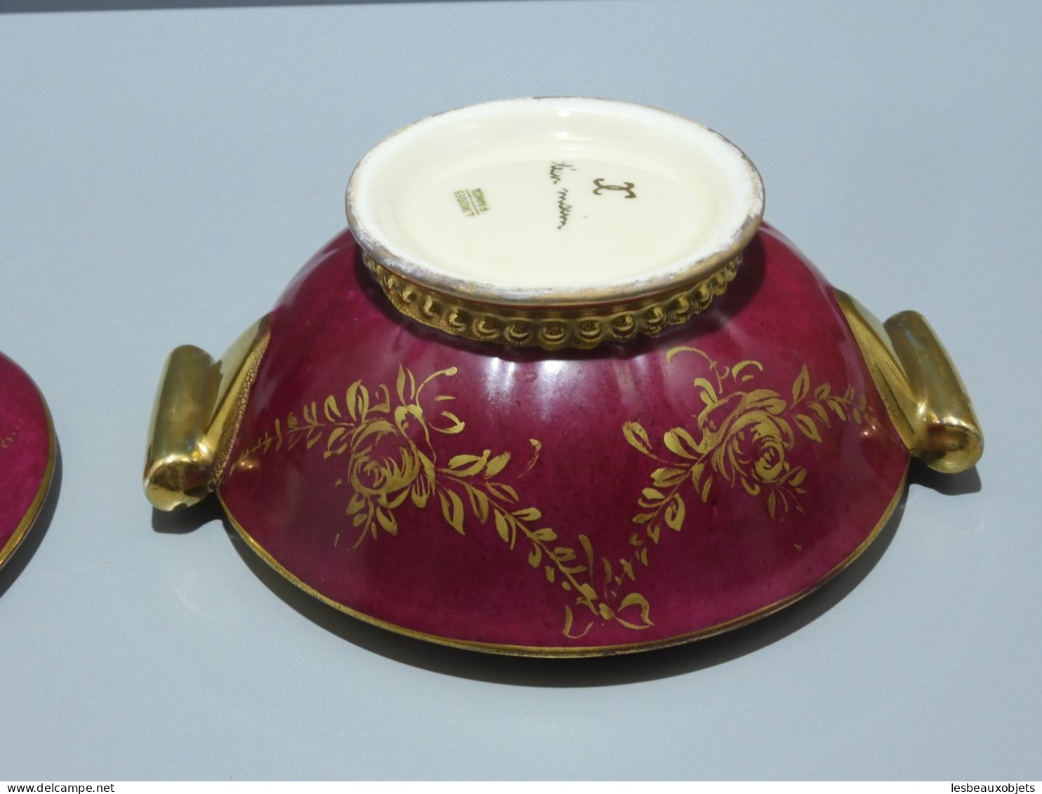 -POT COUVERT MINI SOUPIERE BONBONNIERE PORCELAINE de LIMOGES dorure Fleurs    E