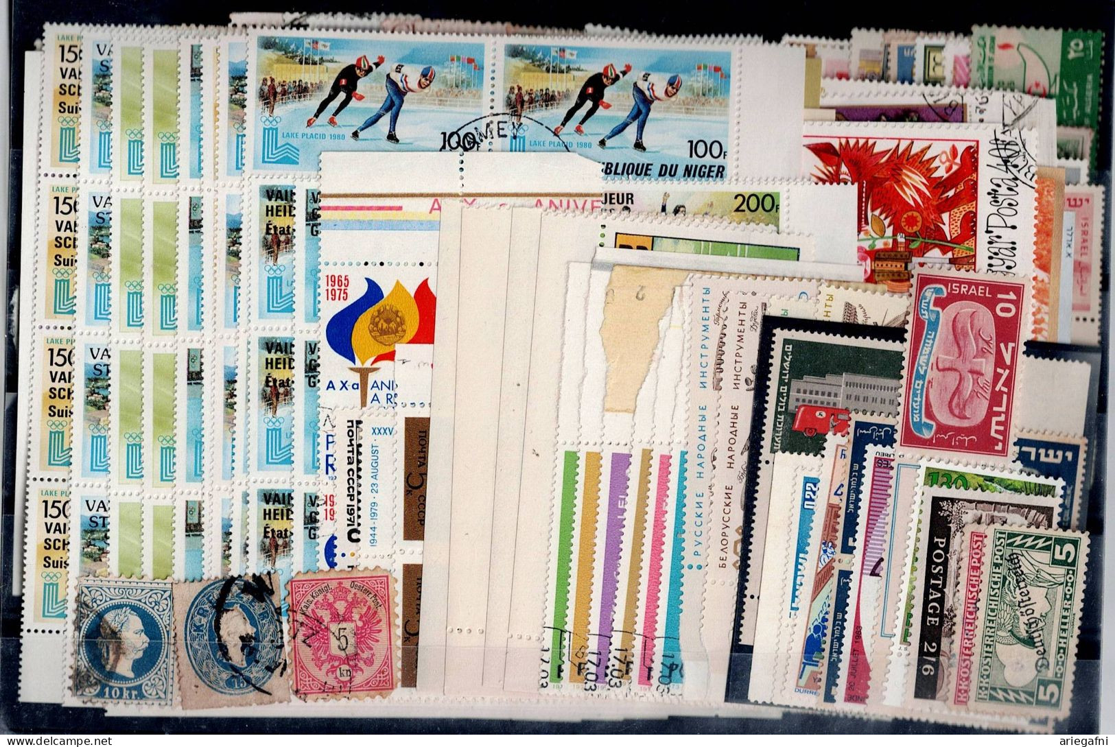 LOT OF 300 STAMPS MINT+USED+ 16 BLOCKS MI- 120 EURO VF!! - Collections (sans Albums)