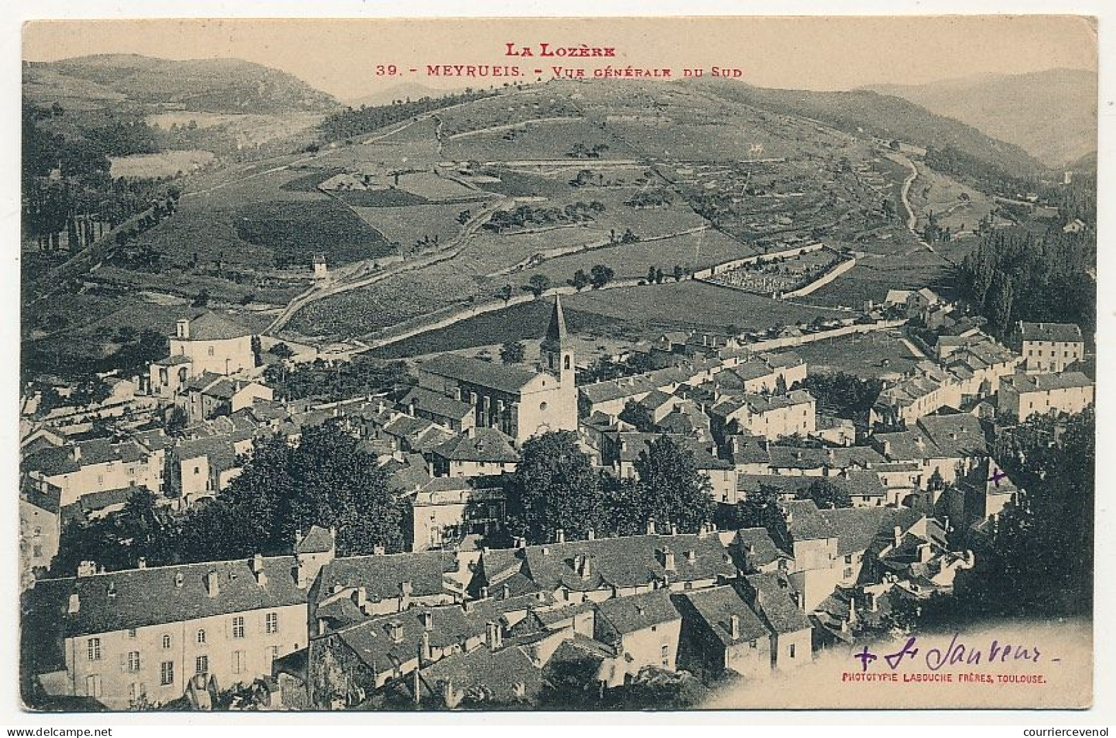 CPA - MEYRUEIS (Lozère) - Vue Générale Du Sud - Meyrueis