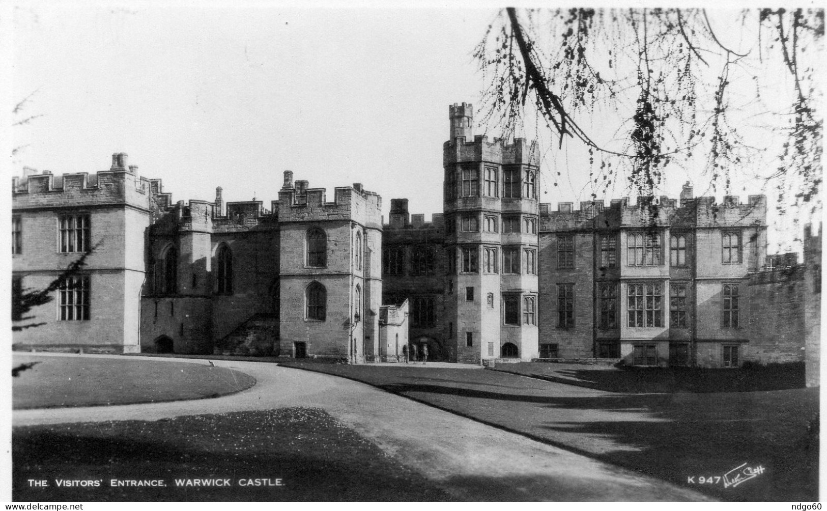 Warwick Castel - The Visitors Entrance - Warwick