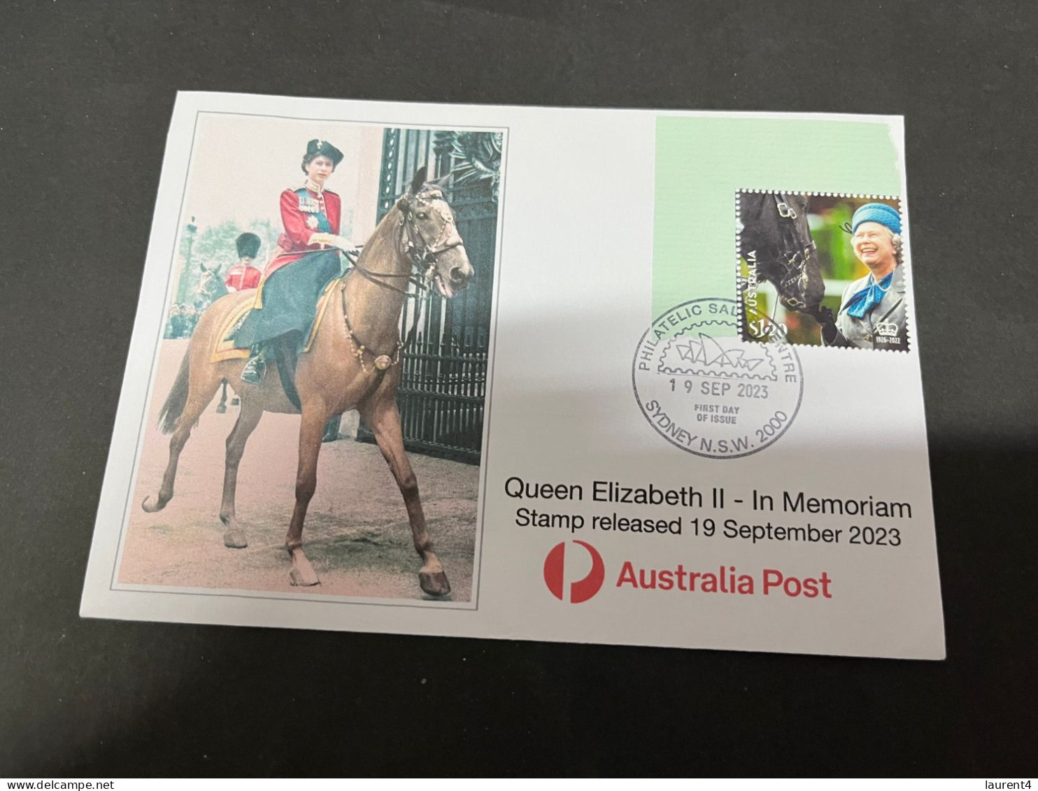 (24-9-2023) (2 U 2) Queen Elizabeth II In Memoriam (special Cover) On Horse (released Date Is 19 September 2023) - Storia Postale