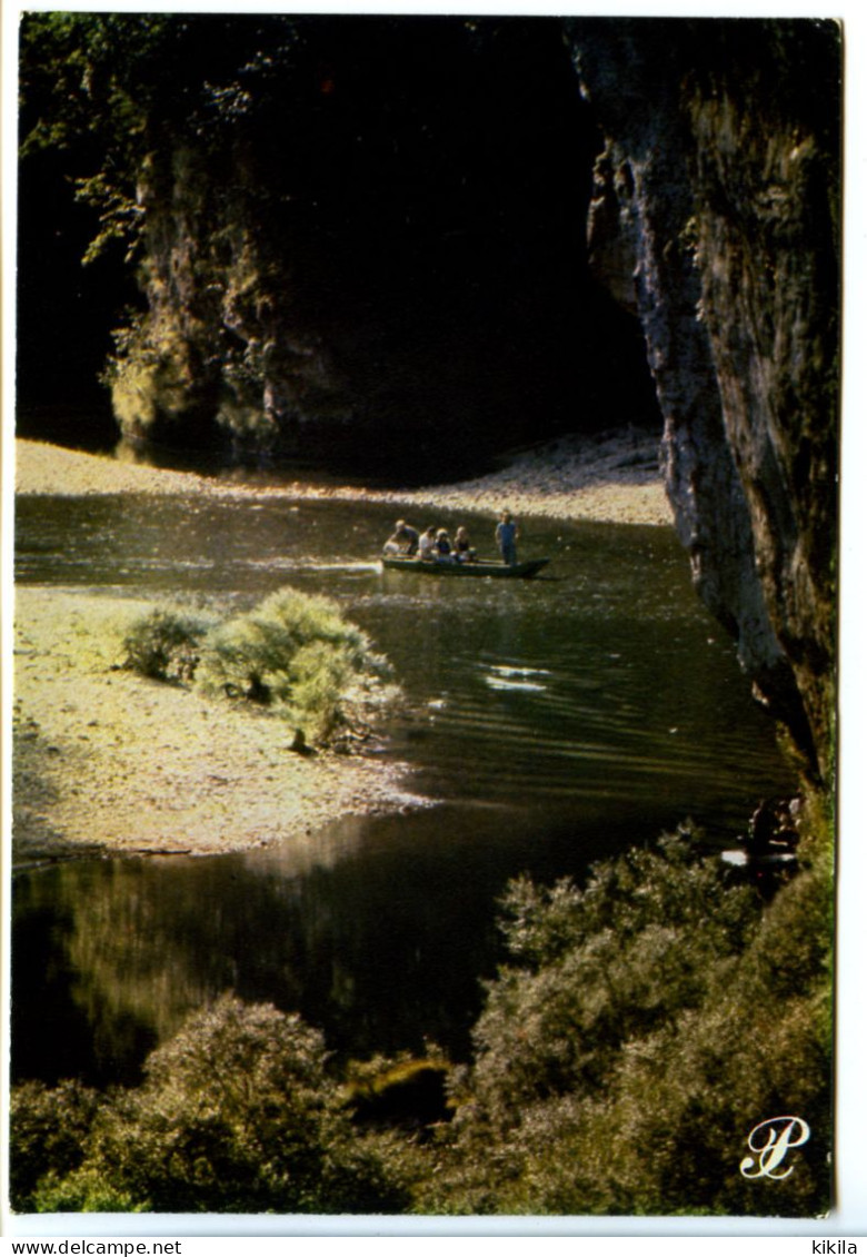 CPSM / CPM 10.5 X 15 Prestige GORGES DU TARN Promenade En Barque Photo J.-D. Sudres - Languedoc-Roussillon