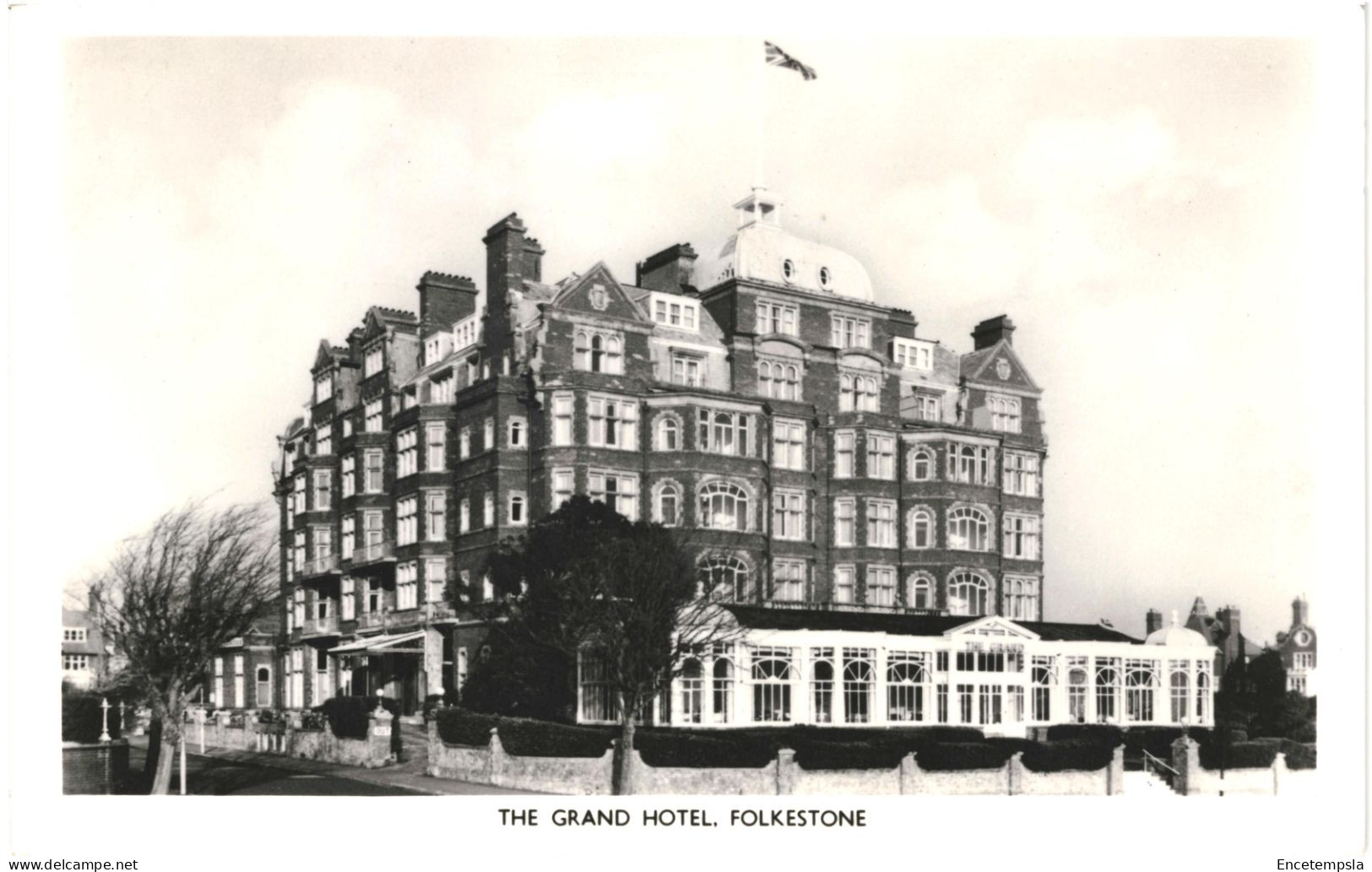 CPSM  Carte Postale Royaume Uni Folkestone The Grand Hotel  VM71772 - Folkestone