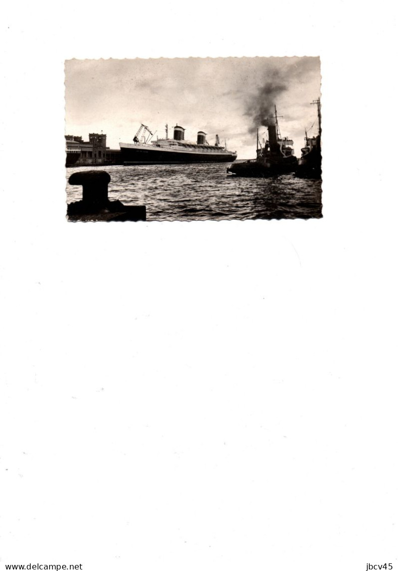 CP  Cherbourg  Escale Du United States 1962 - Schiffe