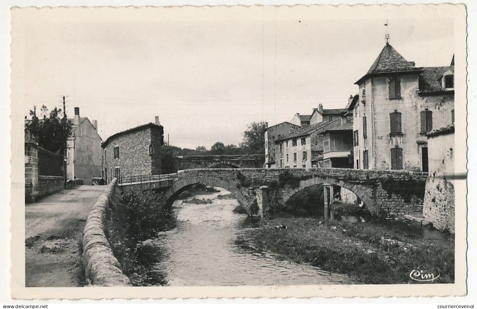 CPSM - LANGOGNE (Lozère) - Les Ponts Sur Le Langouyrou - Langogne