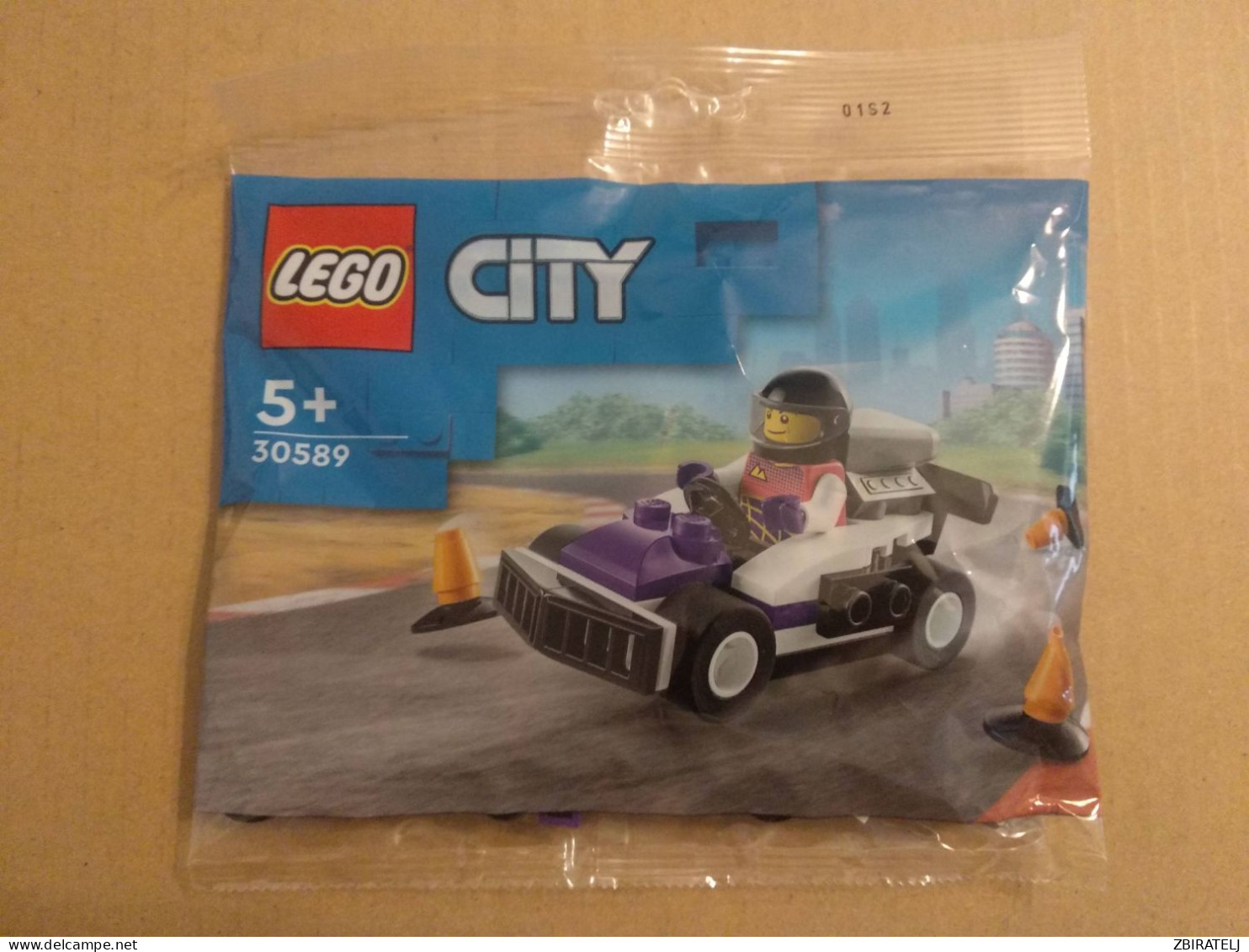 LEGO City 30589 Go-Kart Polybag Brand New Sealed Set - Figurines